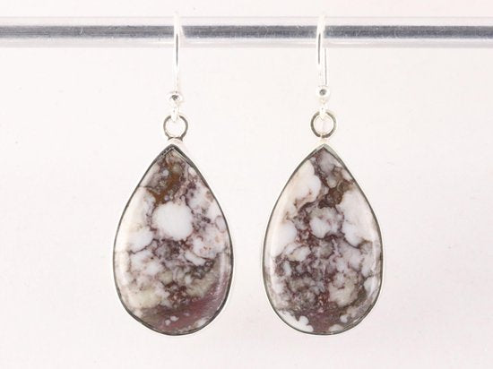 Druppelvormige zilveren oorbellen met wild horse steen afbeelding 4