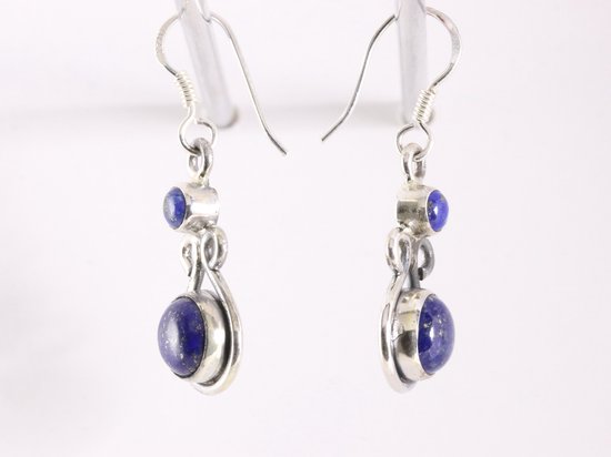 Opengewerkte zilveren oorbellen met lapis lazuli afbeelding 2