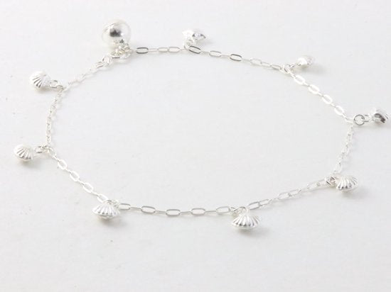 Fijne zilveren enkelband met schelpjes afbeelding 2