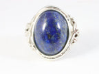 Opengewerkte zilveren ring met lapis lazuli afbeelding 4