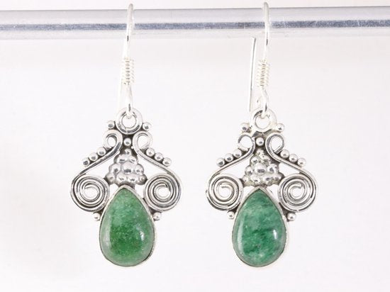 Opengewerkte zilveren oorbellen met jade afbeelding 4