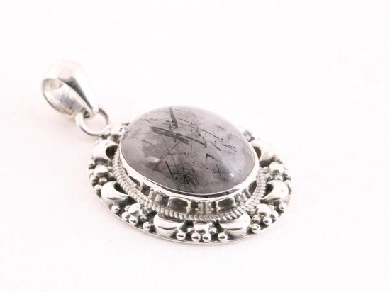 Bewerkte zilveren hanger met zwarte rutielkwarts afbeelding 2