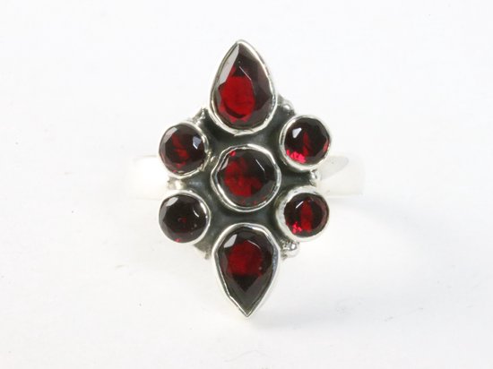 Zilveren ring met granaat stenen afbeelding 4
