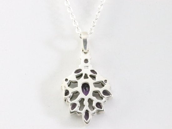 Zilveren hanger met amethist stenen aan ketting afbeelding 3