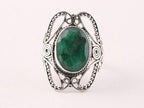 Opengewerkte zilveren ring met smaragd afbeelding 4