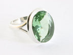 Hoogglans zilveren ring met groene amethist afbeelding 1