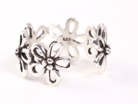 Opengewerkte zilveren bloemen ring afbeelding 2