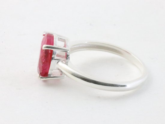 Fijne hoogglans zilveren ring met robijn afbeelding 2