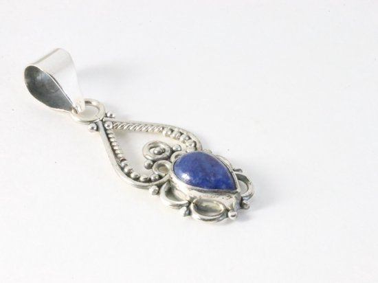 Fijne opengewerkte zilveren hanger met lapis lazuli aan ketting afbeelding 2