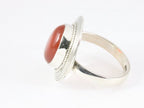 Bewerkte ovale zilveren ring met carneool afbeelding 2