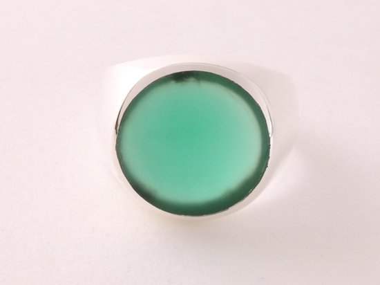 Ronde hoogglans zilveren ring met groene agaat afbeelding 4