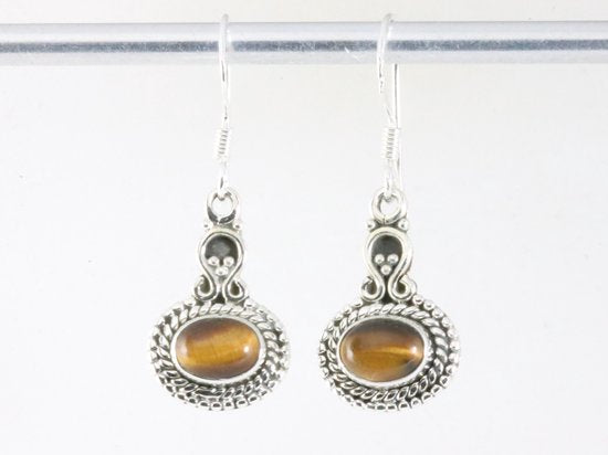 Bewerkte zilveren oorbellen met tijgeroog afbeelding 4