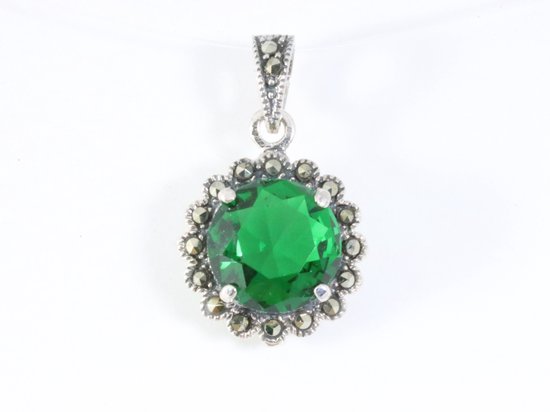 Ronde zilveren hanger met groene saffier en marcasiet afbeelding 4