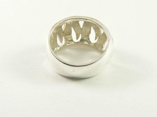 Opengewerkte zilveren ring afbeelding 4