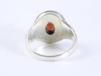 Traditionele bewerkte zilveren ring met granaat afbeelding 3