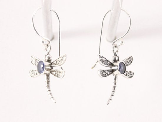Fijne zilveren libelle oorbellen met blauwe saffier afbeelding 2