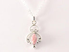 Fijne opengewerkte zilveren hanger met rhodochrosiet aan ketting afbeelding 4