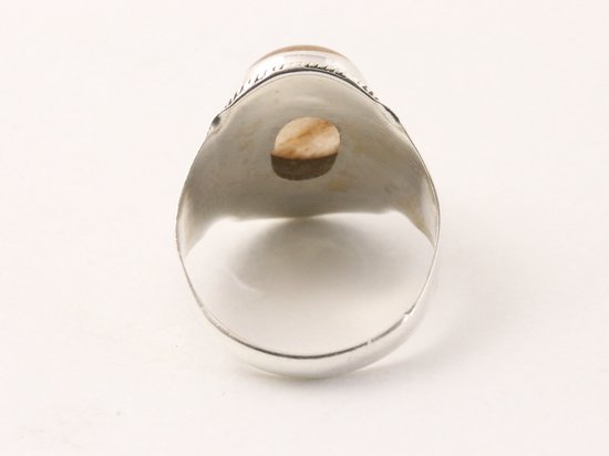 Bewerkte zilveren ring met gouden rutielkwarts afbeelding 3