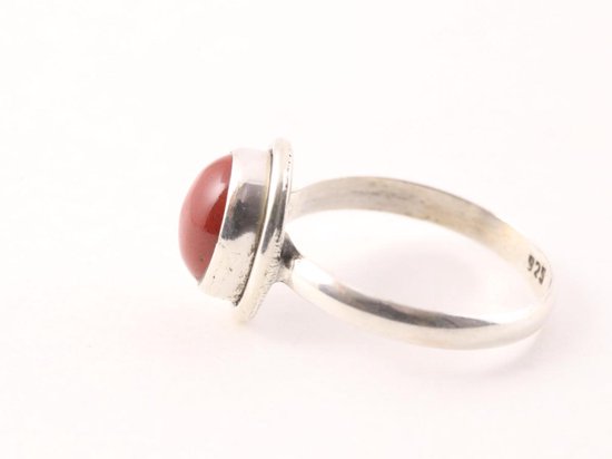 Fijne zilveren ring met rode jaspis afbeelding 2