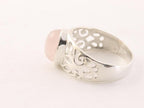 Opengewerkte zilveren ring met rozenkwarts afbeelding 2