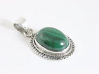 Fijne bewerkte ovale zilveren hanger met malachiet afbeelding 2