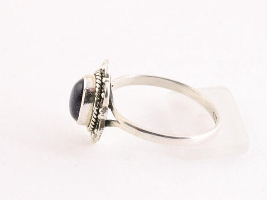 Fijne bewerkte zilveren ring met blauwe zonnesteen afbeelding 4
