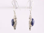 Opengewerkte zilveren oorbellen met lapis lazuli afbeelding 2