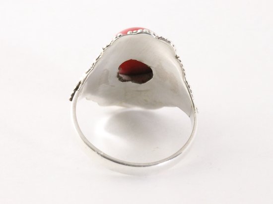 Bewerkte zilveren ring met rode jaspis afbeelding 3