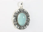 Grote bewerkte zilveren hanger met aqua chalcedoon afbeelding 4