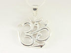 Grote zilveren ohm hanger afbeelding 1