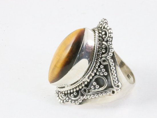 Zware bewerkte zilveren ring met tijgeroog afbeelding 2