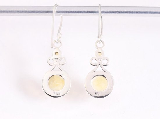 Opengewerkte zilveren oorbellen met citrien afbeelding 3