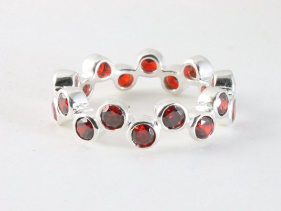 Zware zilveren ring met granaat afbeelding 1