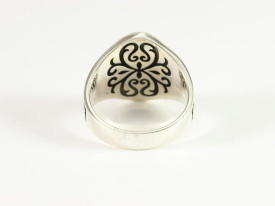 Bewerkte zilveren herenring afbeelding 3