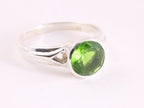 Zilveren ring met peridoot afbeelding 1