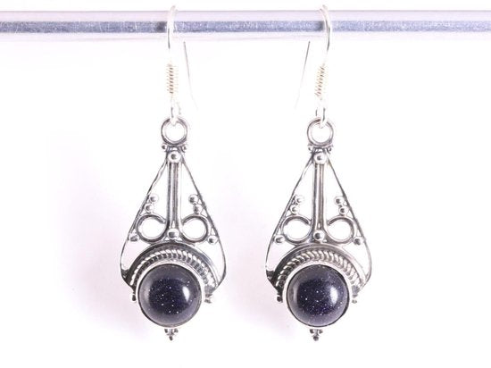 Opengewerkte zilveren oorbellen met blauwe zonnesteen afbeelding 4