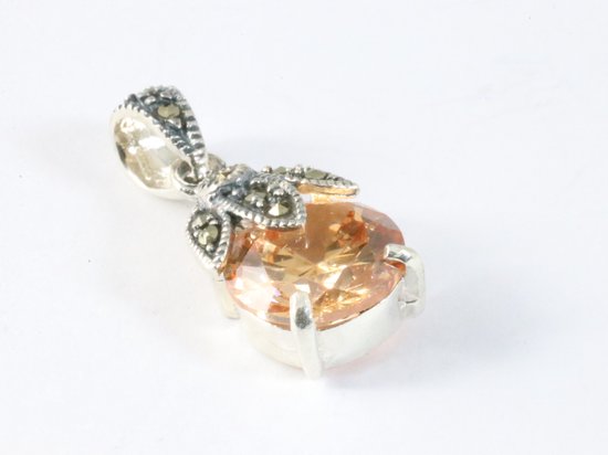 Fijne zilveren hanger met citrien en marcasiet aan ketting afbeelding 2