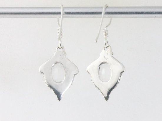 Bewerkte zilveren oorbellen met bergkristal afbeelding 3