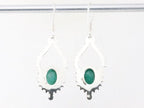 Bewerkte zilveren oorbellen met smaragd afbeelding 3