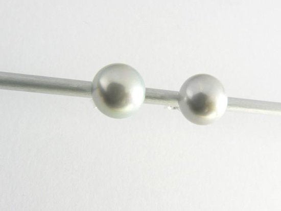 Zilveren oorstekers met natuurlijke grijze zoetwaterparel afbeelding 3