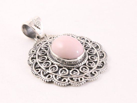 Bewerkte zilveren hanger met roze opaal afbeelding 2