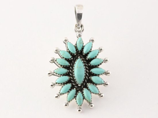 Bewerkte zilveren hanger met groene turkoois afbeelding 1