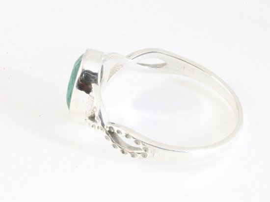 Fijne opengewerkte zilveren ring met smaragd afbeelding 2