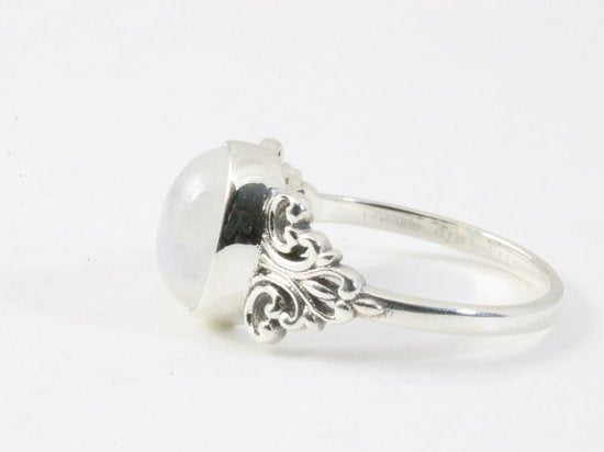 Fijne bewerkte zilveren ring met regenboog maansteen afbeelding 2