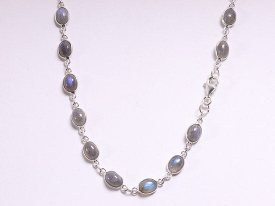 Zilveren collier met labradoriet afbeelding 3