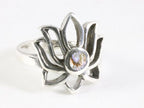 Opengewerkte zilveren lotus bloem ring met abalone schelp afbeelding 1