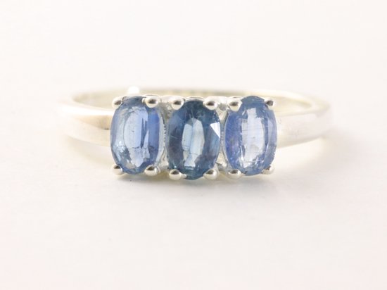 Fijne hoogglans zilveren ring met kyantiet afbeelding 4