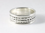 Zware zilveren ring met vlechtmotief afbeelding 1