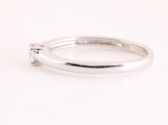 Fijne hoogglans zilveren ring met aquamarijn afbeelding 2