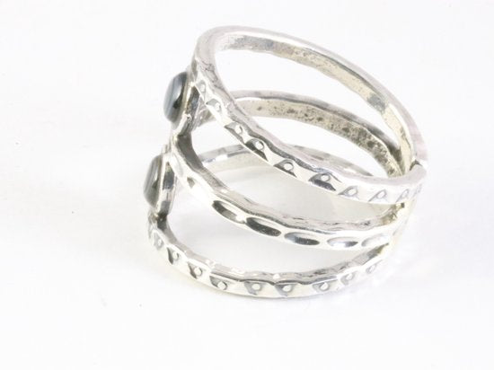 Brede opengewerkte zilveren ring met abalone schelp afbeelding 2